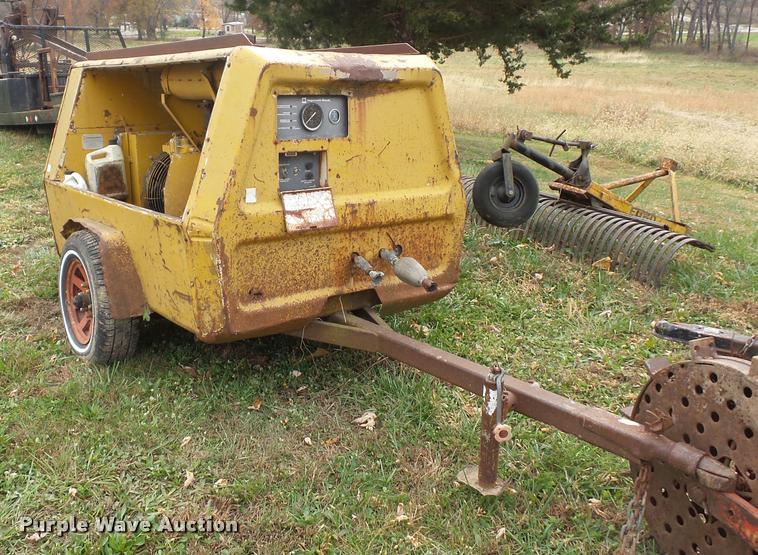 image for item BG9552 Ingersoll Rand air compressor