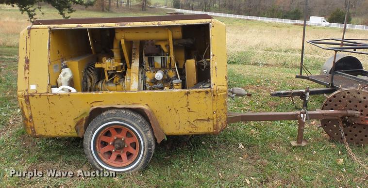 image for item BG9552 Ingersoll Rand air compressor