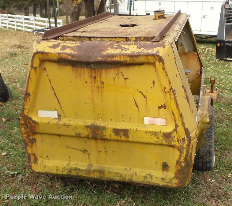 image for item BG9552 Ingersoll Rand air compressor