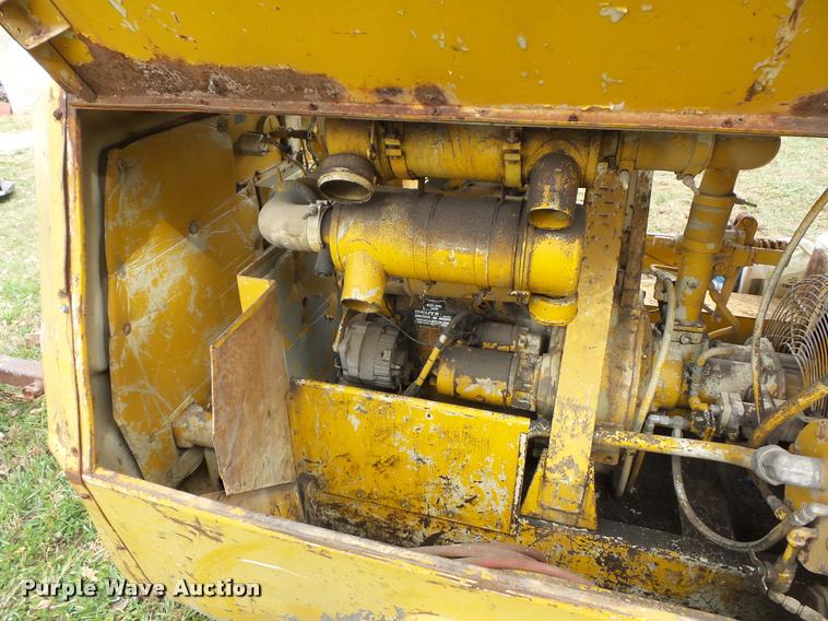 image for item BG9552 Ingersoll Rand air compressor