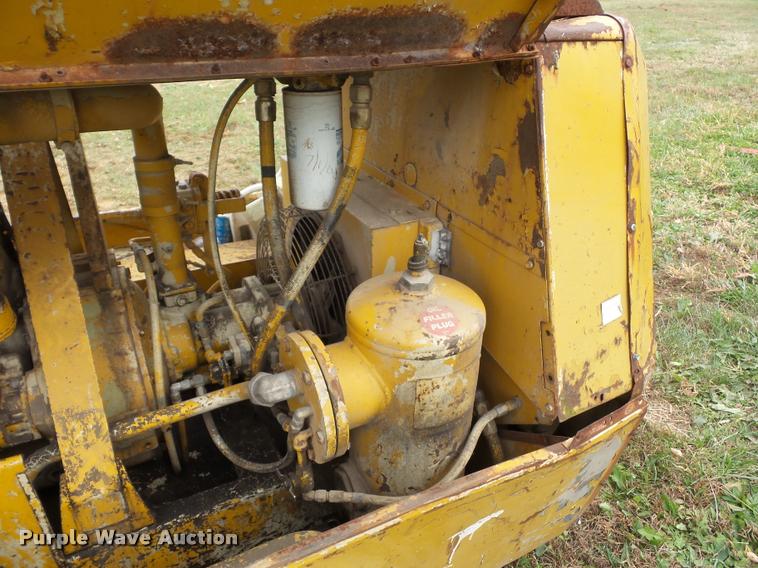 image for item BG9552 Ingersoll Rand air compressor