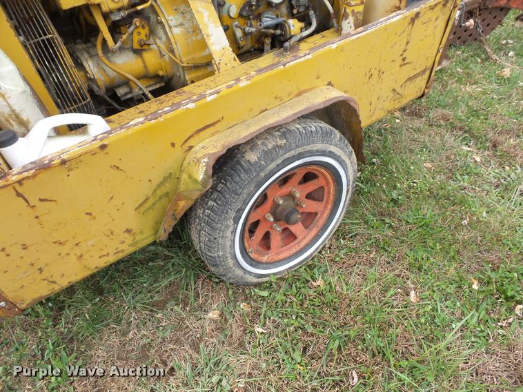 image for item BG9552 Ingersoll Rand air compressor