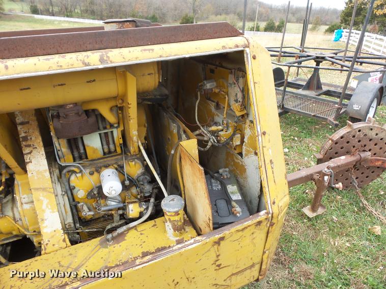 image for item BG9552 Ingersoll Rand air compressor