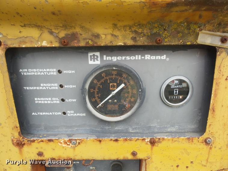 image for item BG9552 Ingersoll Rand air compressor