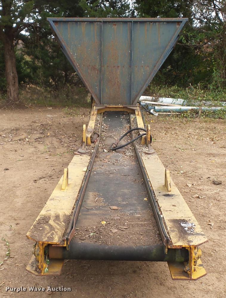 image for item BG9562 Hydraulic conveyor