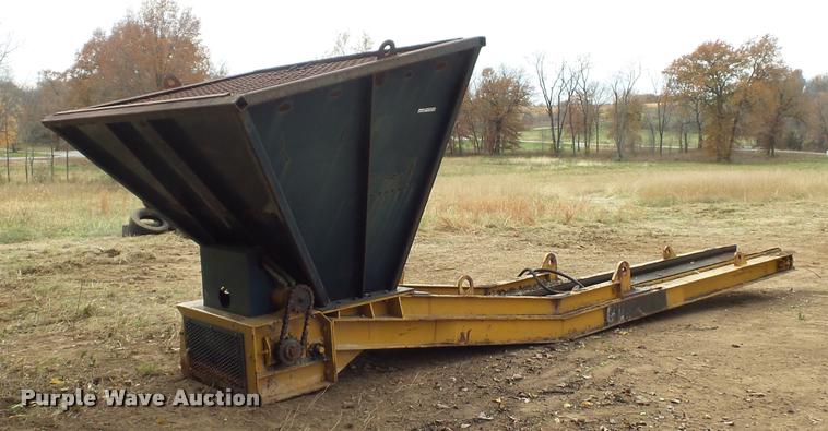 image for item BG9562 Hydraulic conveyor