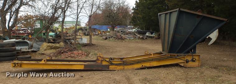 image for item BG9562 Hydraulic conveyor