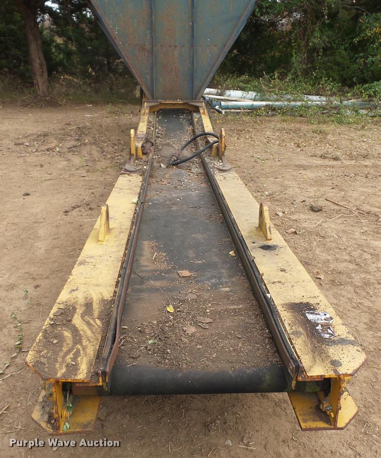 image for item BG9562 Hydraulic conveyor