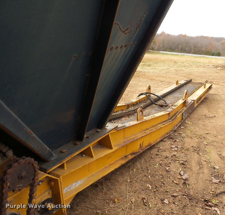 image for item BG9562 Hydraulic conveyor