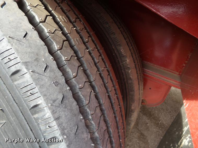 image for item BJ9292 2015 Nuttall 235LB equipment trailer