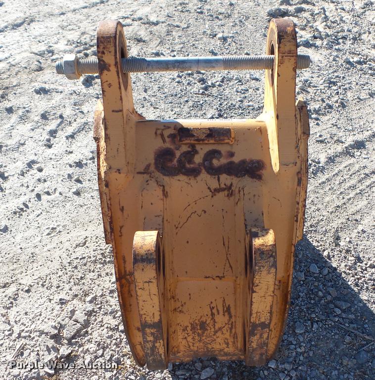 image for item BR9000 Backhoe bucket