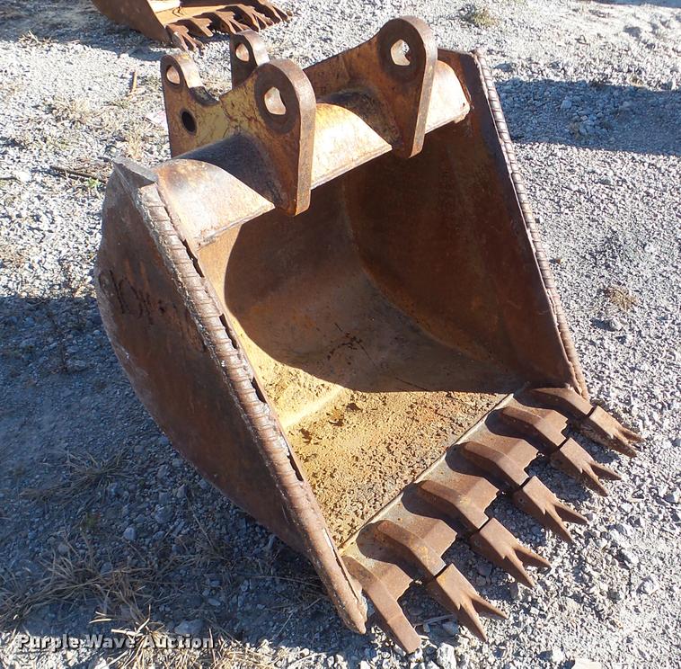 image for item BR9001 Gannon backhoe bucket