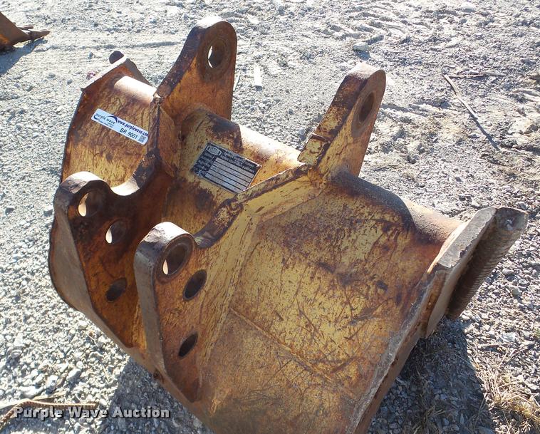 image for item BR9001 Gannon backhoe bucket