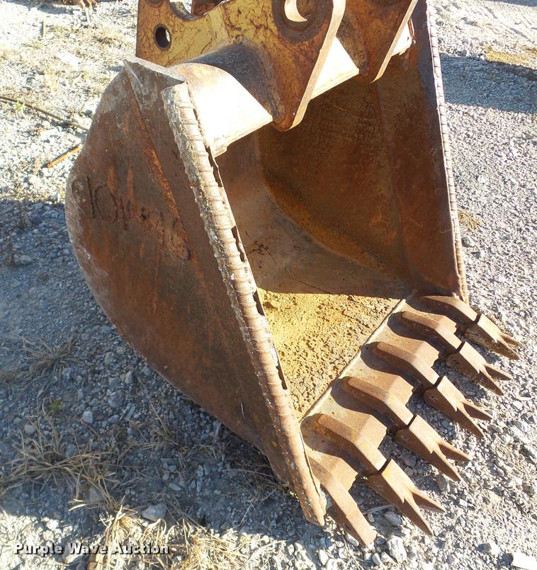 image for item BR9001 Gannon backhoe bucket