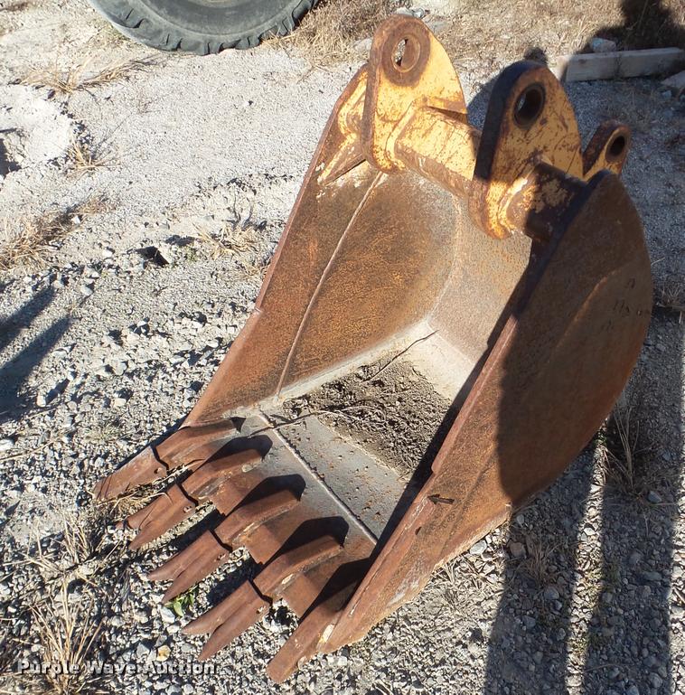 image for item BR9002 Backhoe bucket