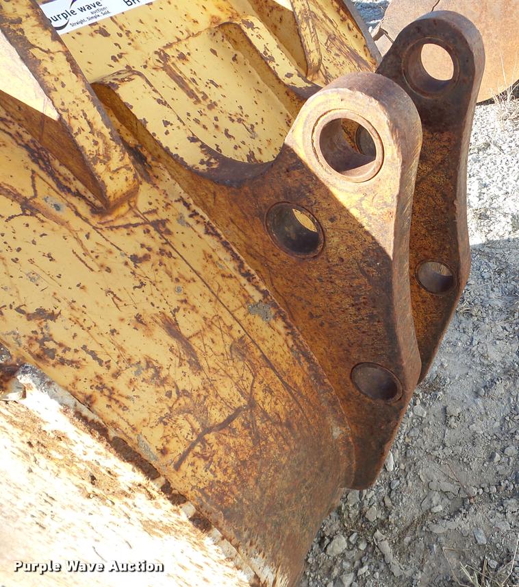 image for item BR9003 Backhoe bucket