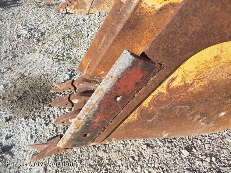 image for item BR9004 Backhoe bucket