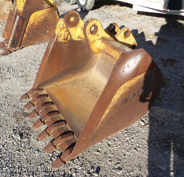 image for item BR9005 Backhoe bucket