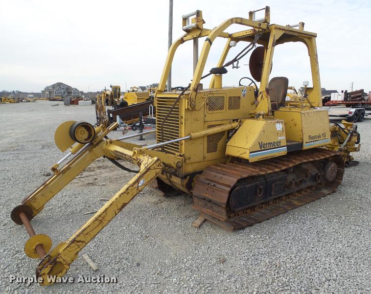 image for item BZ9959 1997 Vermeer RC6000 Flextrak 115 vibratory plow