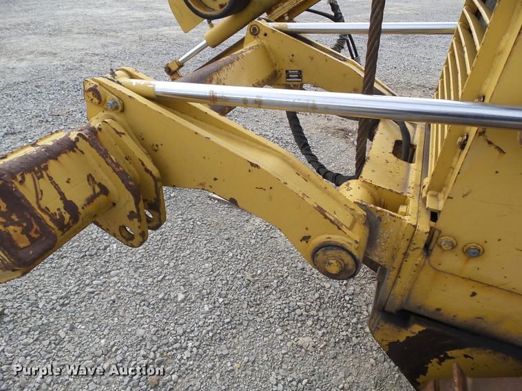 image for item BZ9959 1997 Vermeer RC6000 Flextrak 115 vibratory plow