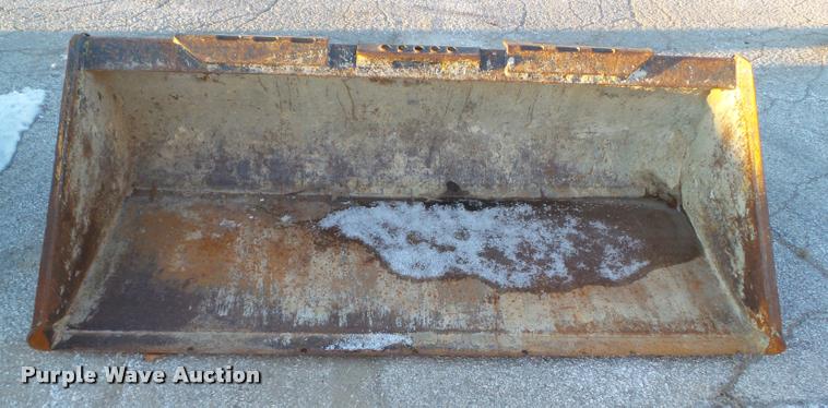 image for item BZ9962 Skid steer bucket