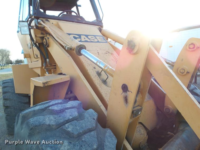 image for item BZ9966 1979 Case W24C wheel loader