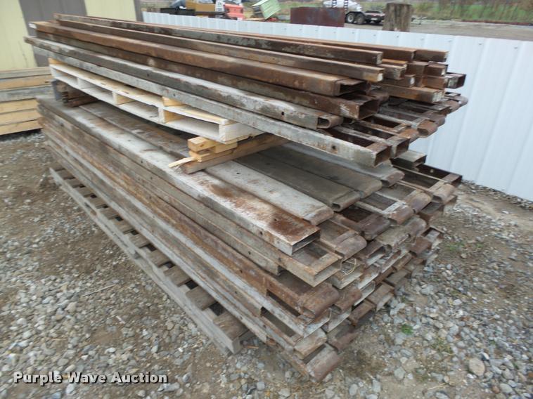 image for item CA9329 Concrete forms