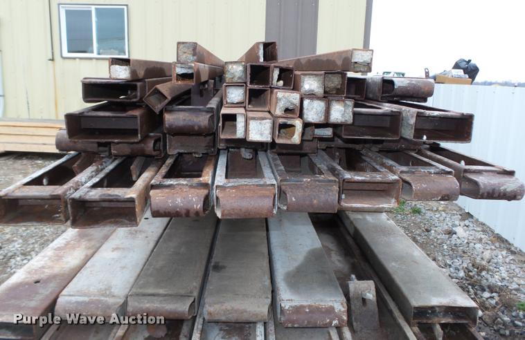 image for item CA9329 Concrete forms