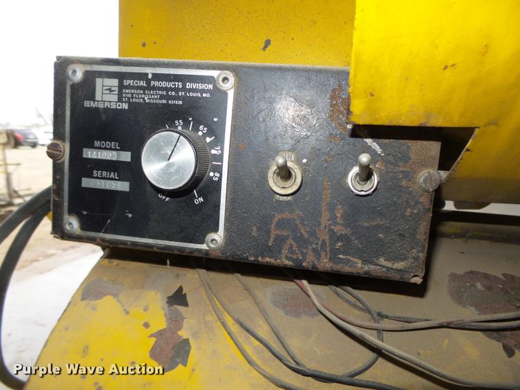 image for item CA9330 Emerson 141003 forced air heater