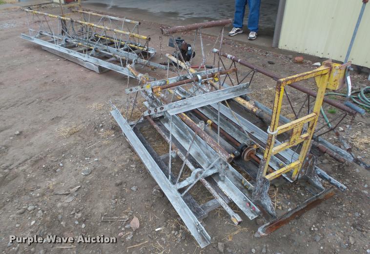 image for item CA9331 Vibrating concrete screed