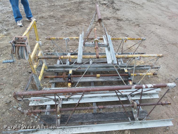 image for item CA9331 Vibrating concrete screed