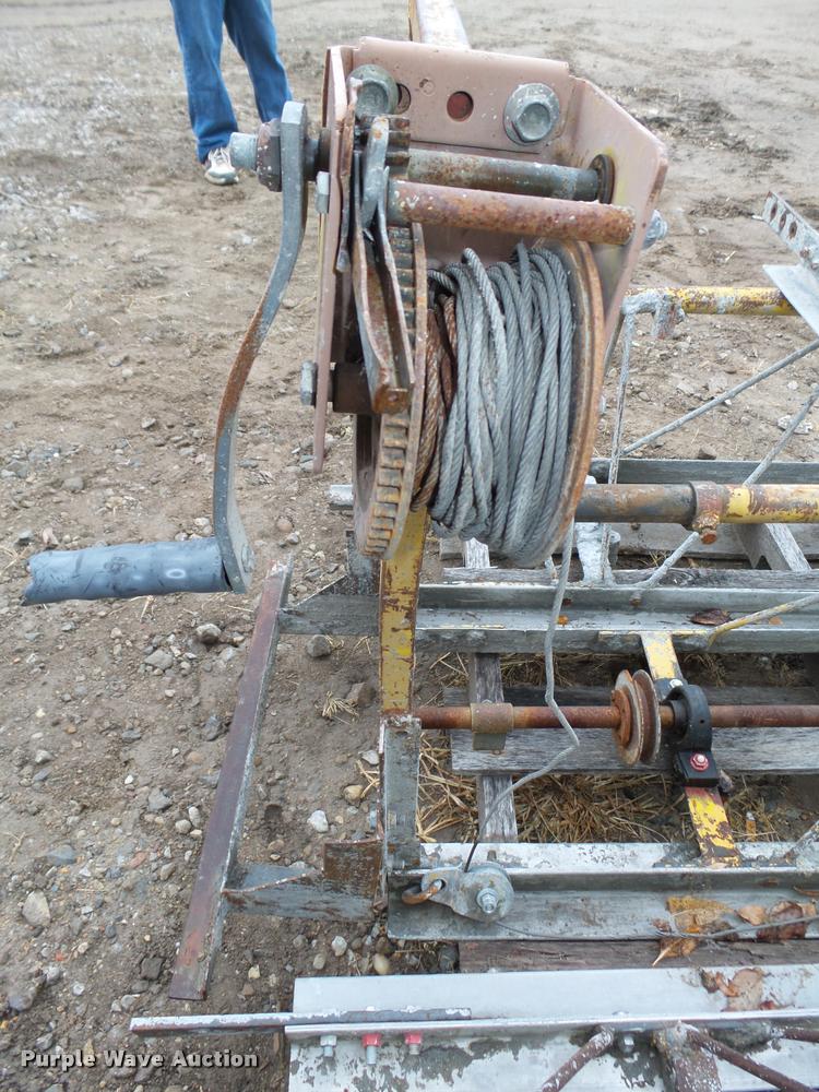 image for item CA9331 Vibrating concrete screed