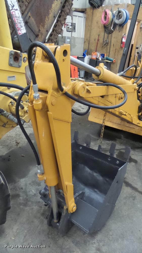 image for item DA2189 Case 360 trencher