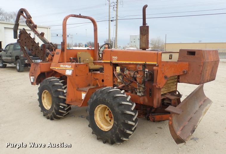 image for item DA2191 Ditch Witch 7510 trencher