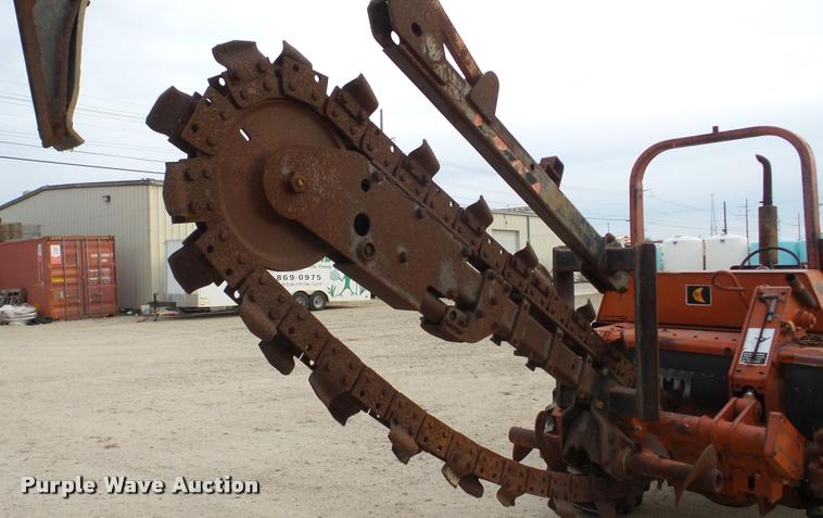image for item DA2191 Ditch Witch 7510 trencher