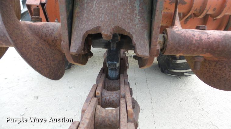 image for item DA2191 Ditch Witch 7510 trencher