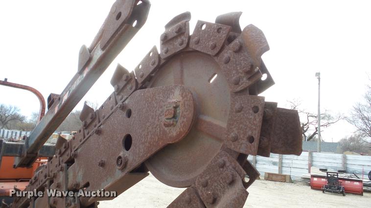 image for item DA2191 Ditch Witch 7510 trencher