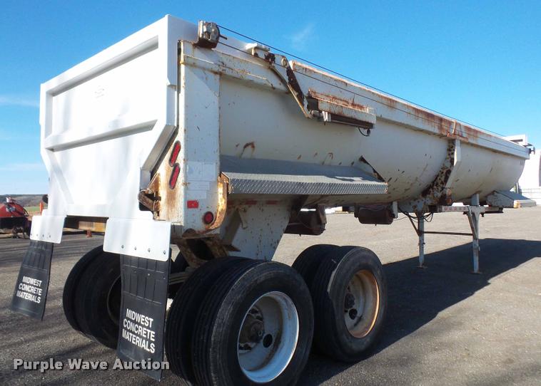 image for item DA3829 2007 Clement Rockstar barrel bed end dump trailer