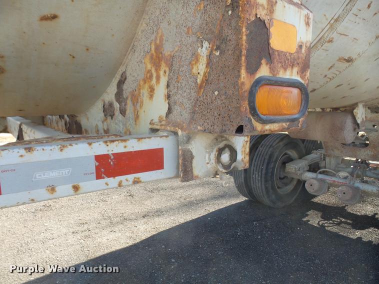 image for item DA3829 2007 Clement Rockstar barrel bed end dump trailer