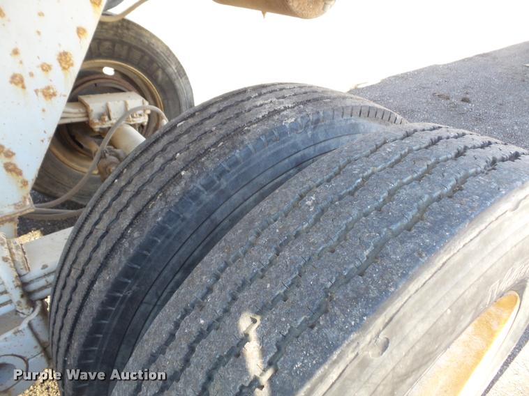 image for item DA3829 2007 Clement Rockstar barrel bed end dump trailer