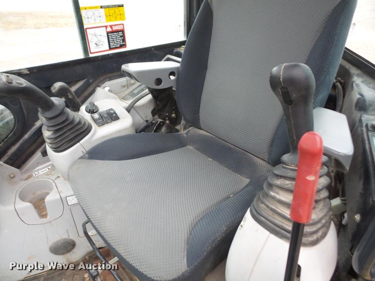 image for item DA3834 2013 John Deere 35G compact excavator