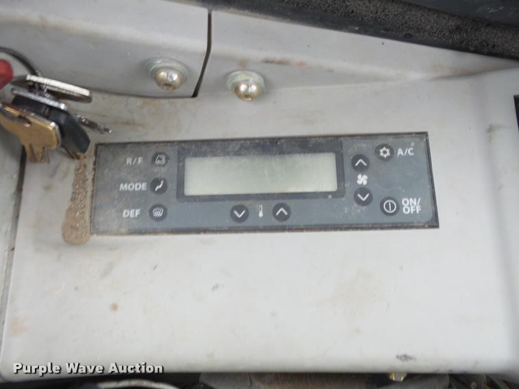 image for item DA3834 2013 John Deere 35G compact excavator