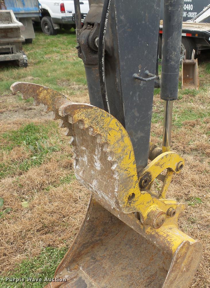 image for item DA3834 2013 John Deere 35G compact excavator