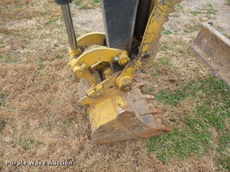 image for item DA3834 2013 John Deere 35G compact excavator