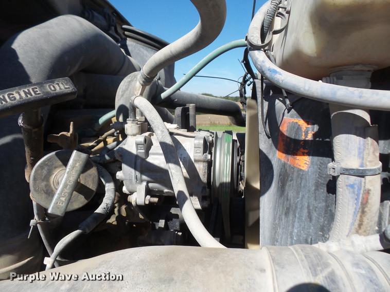 image for item DA3977 2000 Sterling A9500 semi truck