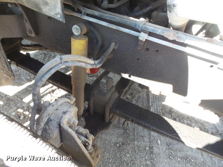 image for item DA3977 2000 Sterling A9500 semi truck