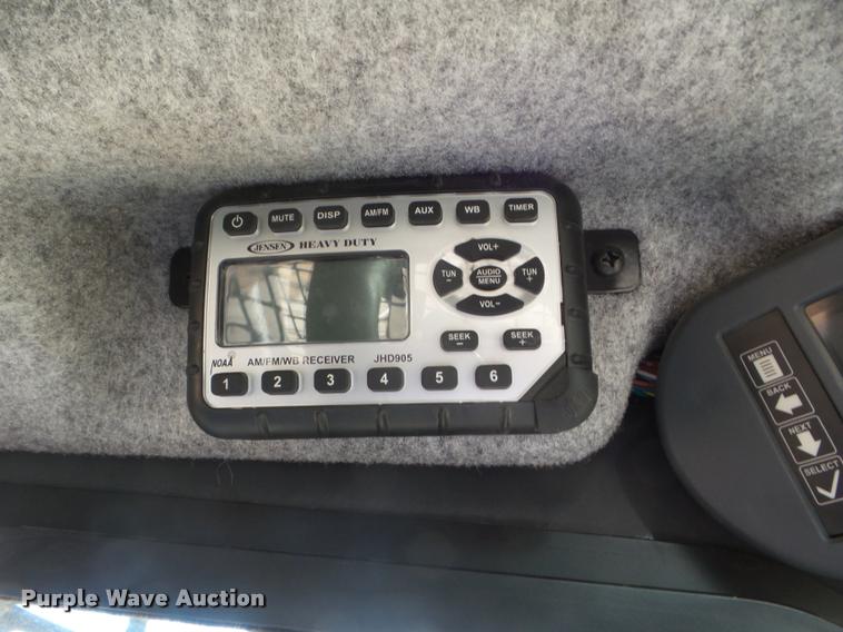 image for item DA5017 2012 John Deere 329D skid steer