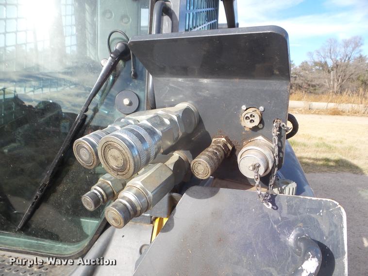 image for item DA5017 2012 John Deere 329D skid steer