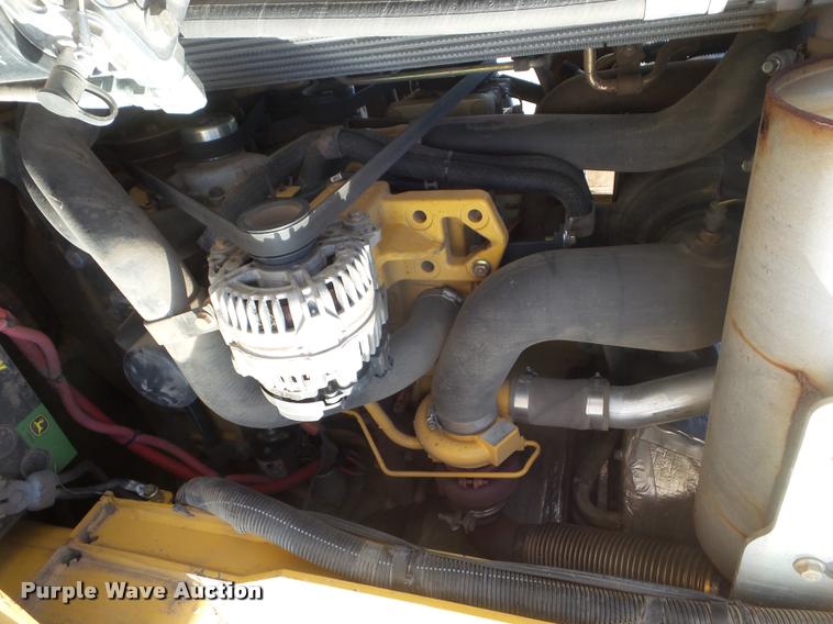 image for item DA5017 2012 John Deere 329D skid steer