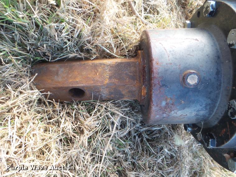 image for item DA5025 2011 John Deere PA30 skid steer auger